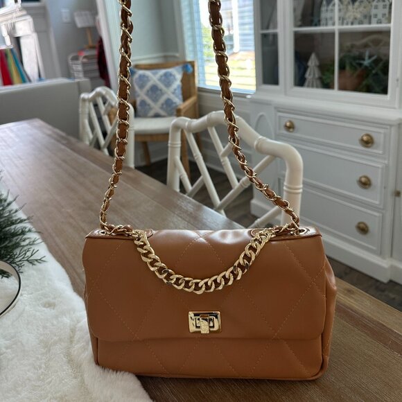 Classic Quilted Leather Turn-Lock Shoulder Bag – Camel - Picture 2 of 4